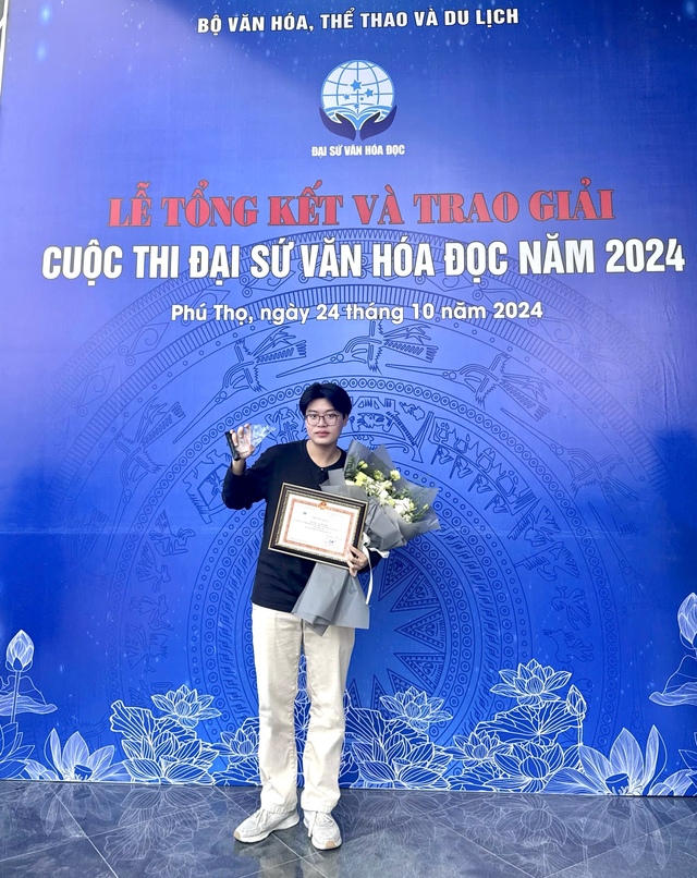 Trở thành đại sứ văn hóa đọc nhờ có tư duy phản biện, chất vấn- Ảnh 1.