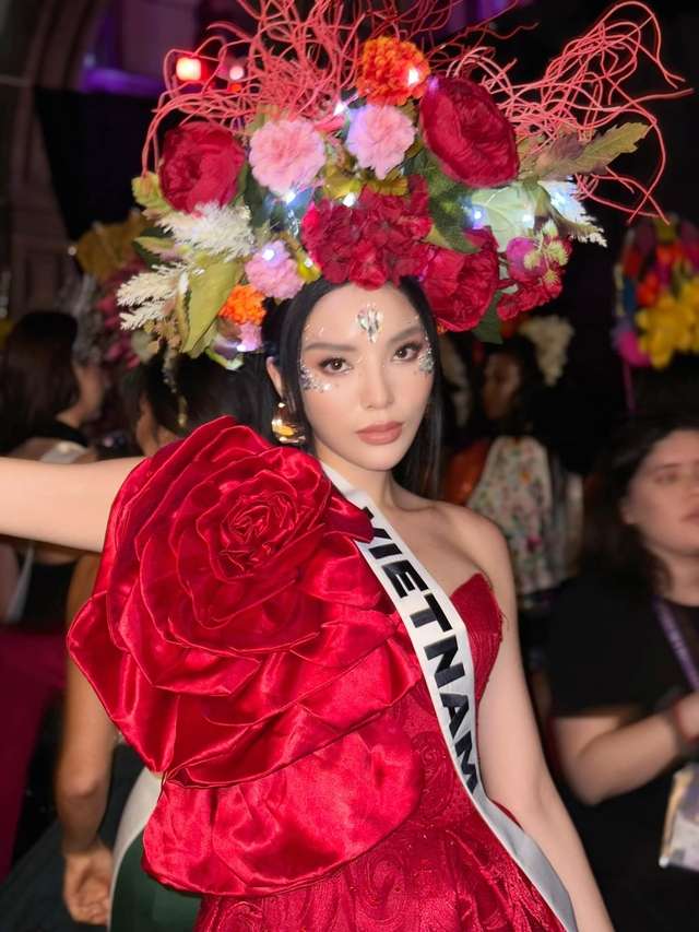 Hoa hậu Kỳ Duyên khoe sắc quyến rũ trên trang Miss Universe- Ảnh 6.