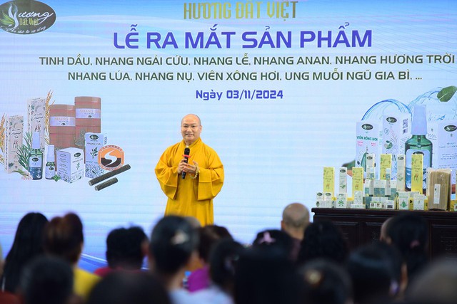 Hương Đất Việt: Ra mắt nhang, tinh dầu thiên nhiên, an toàn cho sức khỏe người Việt- Ảnh 2.