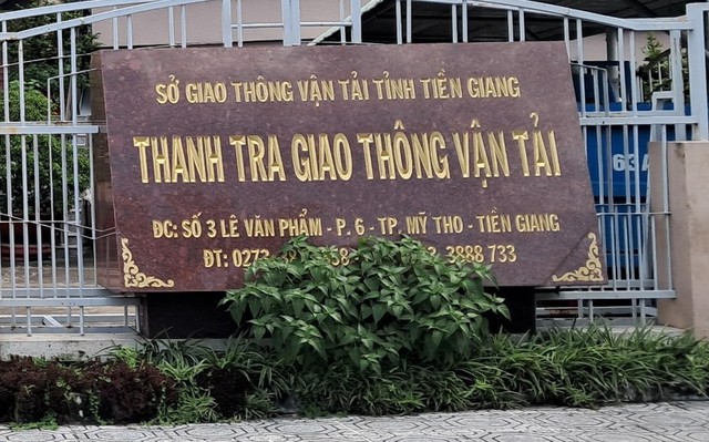 Thanh tra giao thông Tiền Giang 'tha bổng' cho xe vi phạm- Ảnh 1.