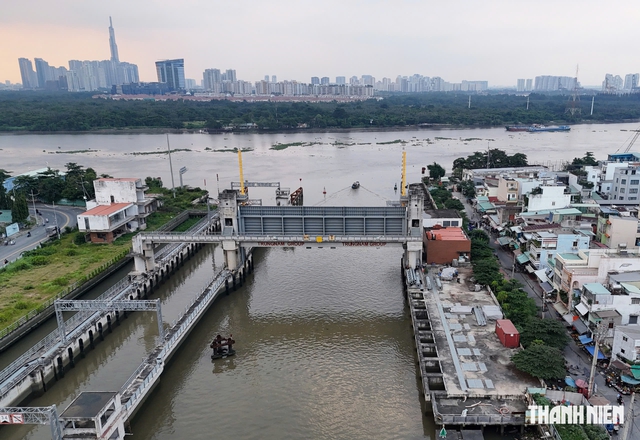 TP.HCM đổi 2 khu đất thanh toán dự án chống ngập do triều cường- Ảnh 1.