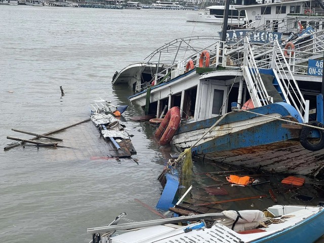 'Khai tử' tàu du lịch vỏ gỗ trên vịnh Hạ Long- Ảnh 2.