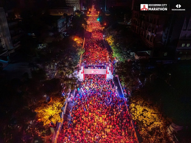 Những hình ảnh ấn tượng tại Giải marathon quốc tế Thành phố Hồ Chí Minh Techcombank 2024