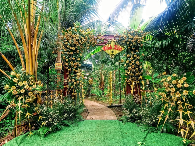 Chàng trai miền Tây giữ hồn quê qua cổng cưới lá dừa- Ảnh 6.