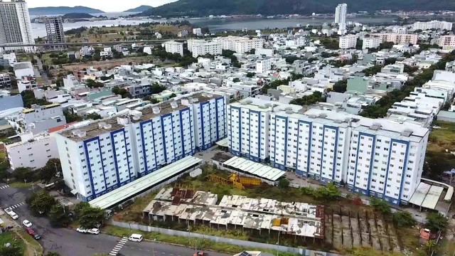 Chủ tịch UBND TP.Đà Nẵng: Cán bộ có ô tô nên gương mẫu trả lại chung cư- Ảnh 1. Chủ tịch UBND TP.Đà Nẵng: Cán bộ có ô tô nên gương mẫu trả lại chung cư- Ảnh 1.