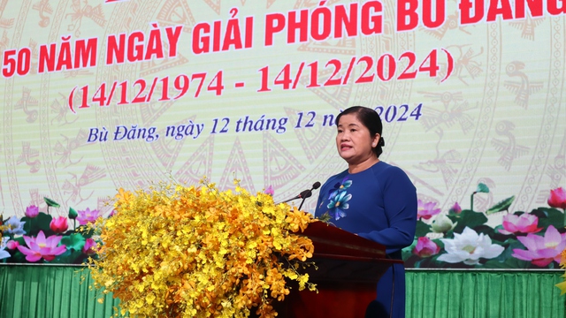 B&ugrave; Đăng kỷ niệm 50 năm ng&agrave;y giải ph&oacute;ng, đ&oacute;n nhận Hu&acirc;n chương Lao động hạng nh&igrave;- Ảnh 1.