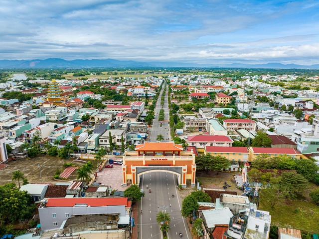 Bình Định: Thông qua nghị quyết thành lập TP.An Nhơn- Ảnh 1.