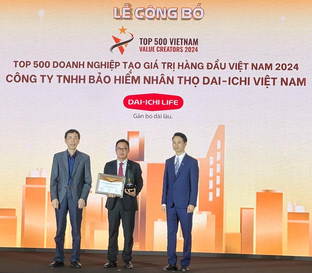 Dai-ichi Life Việt Nam đạt ‘Top 500 Doanh nghiệp tạo giá trị hàng đầu Việt Nam 2024’- Ảnh 1.