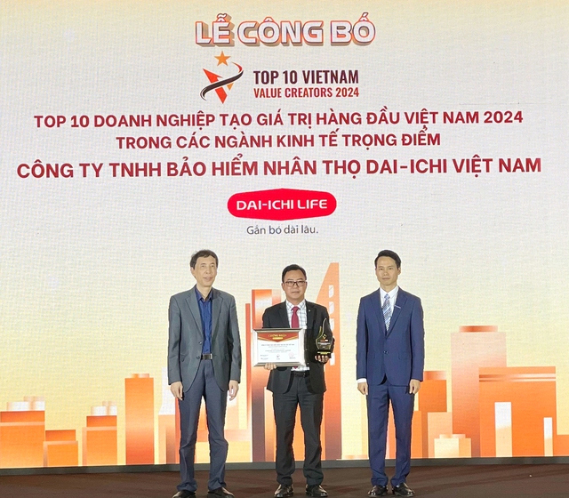 Dai-ichi Life Việt Nam đạt ‘Top 500 Doanh nghiệp tạo giá trị hàng đầu Việt Nam 2024’- Ảnh 2.