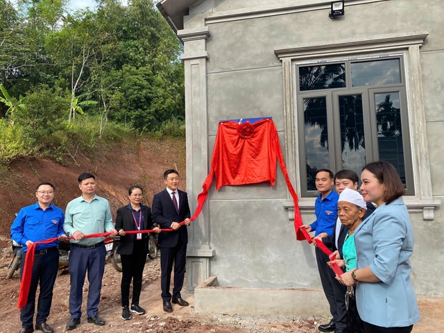 Bàn giao 'Nhà hạnh phúc' cho cựu thanh niên xung phong- Ảnh 2.