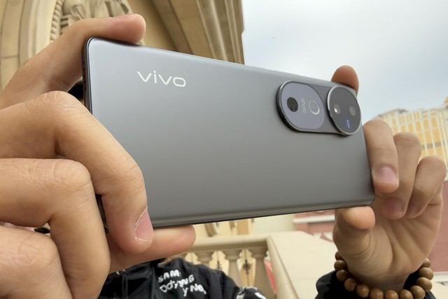 Đánh giá camera trên Vivo V40 5G: Sức mạnh từ công nghệ ZEISS- Ảnh 1.