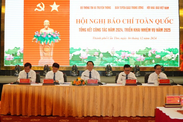 Báo Thanh Niên đạt xuất sắc về trưởng thành chuyển đổi số báo chí 2024- Ảnh 1.