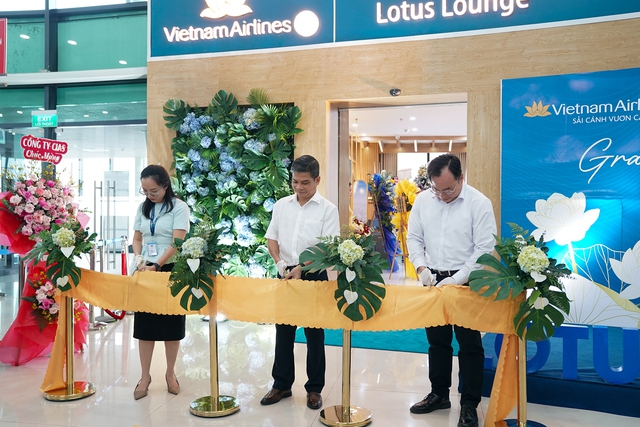 Ngày 15.12.2024, Vietnam Airlines chính thức khai trương Phòng khách Bông Sen tại Cảng Hàng không Phù Cát, tỉnh Bình Định