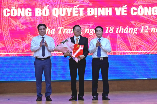 Ông Trần Mạnh Dũng làm Bí thư Thành ủy Nha Trang- Ảnh 1.