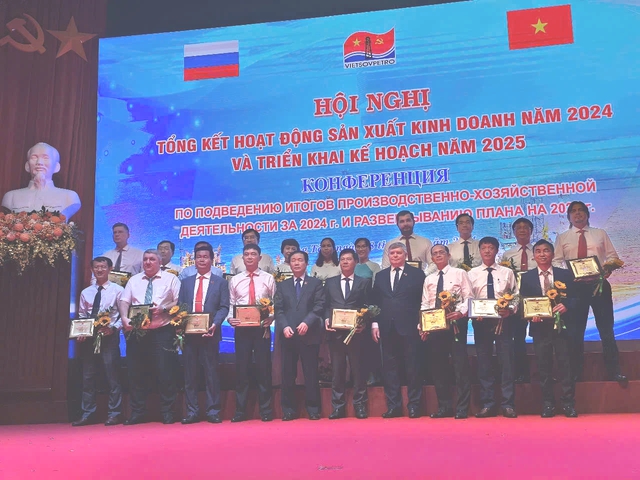 Vietsovpetro hướng đến mục tiêu khai thác hơn 2,8 triệu tấn dầu- Ảnh 1.