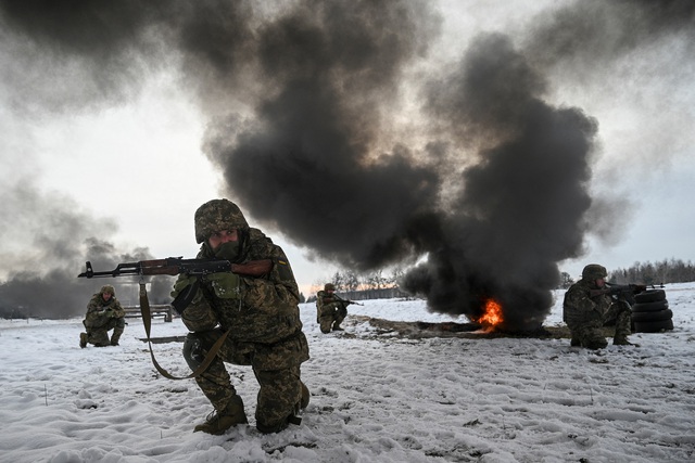 NATO tiếp quản điều phối viện trợ cho Ukraine từ Mỹ trước khi ông Trump nhậm chức- Ảnh 1.