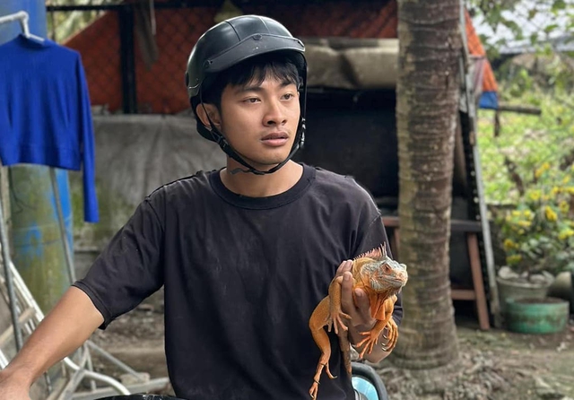 Lê Tuấn Khang vượt 11 triệu lượt theo dõi, dân mạng đu trend ‘đám giỗ bên cồn’- Ảnh 1.