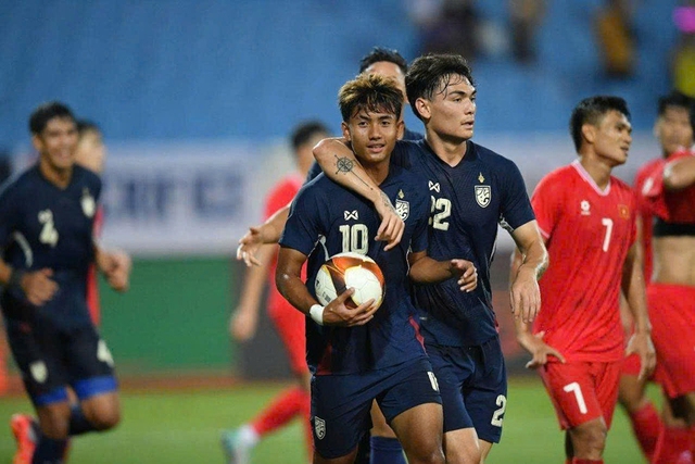 AFF Cup: Thái Lan vô đối, gay cấn cuộc đua giành vé nhì bảng A- Ảnh 1.