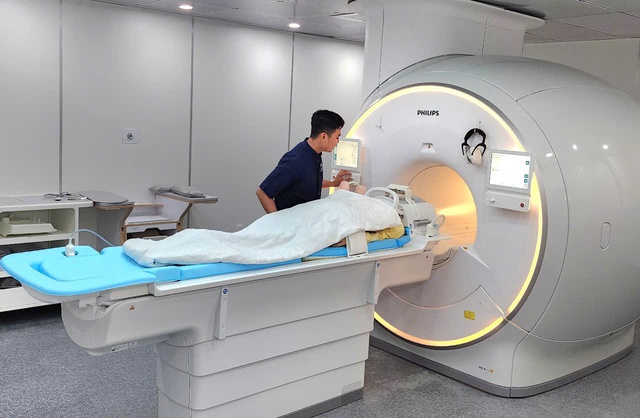 Đưa vào hoạt động hệ thống MRI 3.0 Tesla - công nghệ AI tại Bạc Liêu- Ảnh 1.