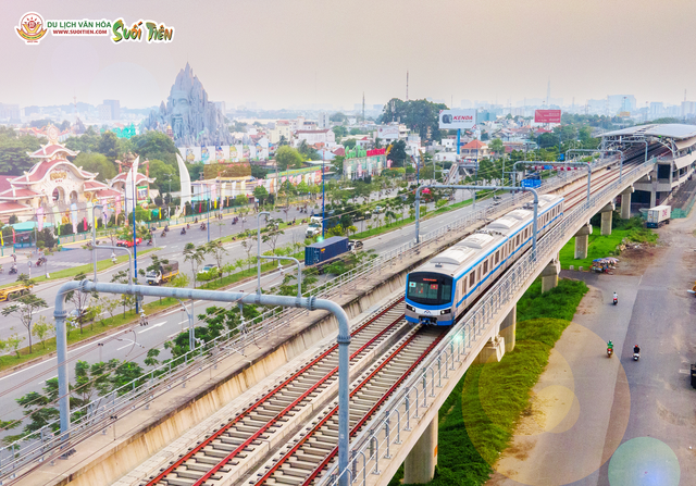 Di chuyển Metro miễn phí, thưởng trà nghe nhạc ngắm tàu - Trải nghiệm độc lạ chỉ có ở Suối Tiên!