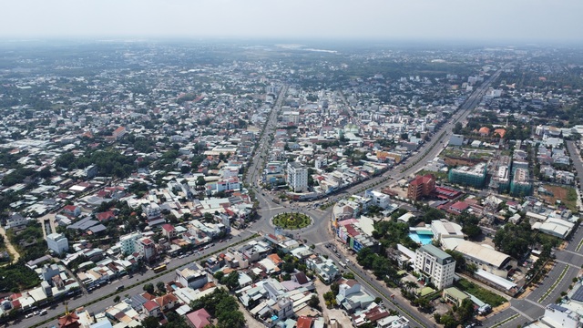 TP.Đồng Xoài sẽ trở thành đô thị 'hiện đại, sinh thái, thông minh'- Ảnh 2.