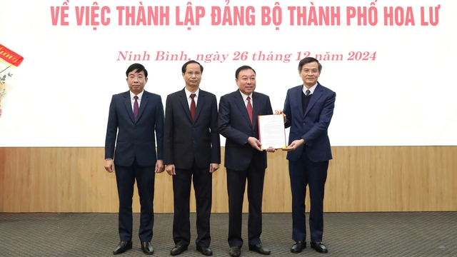 Thành lập Đảng bộ TP.Hoa Lư- Ảnh 2.