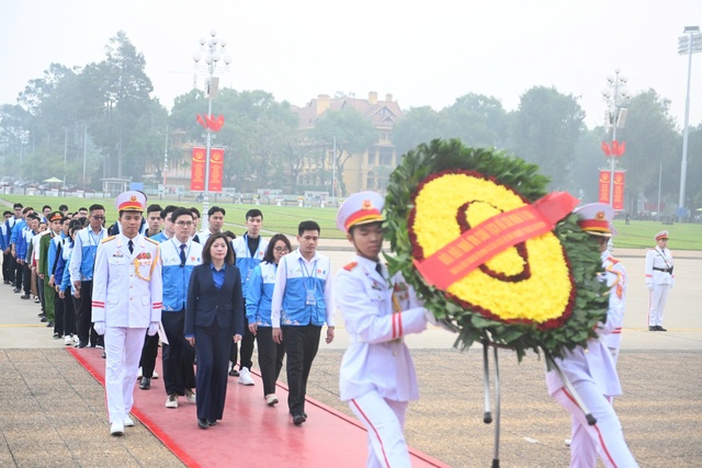 Hoạt động tình nguyện hỗ trợ gần 30 triệu lượt người dân- Ảnh 2.