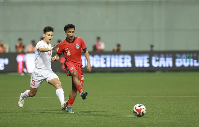 Chuyên gia bóng đá Singapore: ‘Thử thách đánh bại Việt Nam khó như leo lên đỉnh Fansipan’- Ảnh 2.