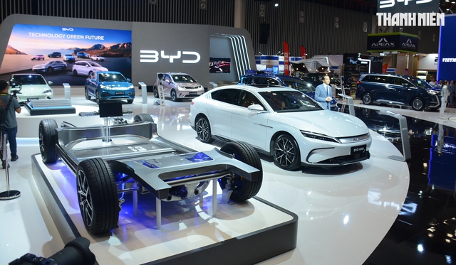 Ô tô đời cũ rầm rộ 'đại hạ giá' xả hàng tồn kho ngay đầu năm 2026- Ảnh 4. Ô tô đời cũ rầm rộ 'đại hạ giá' xả hàng tồn kho ngay đầu năm 2026- Ảnh 4.