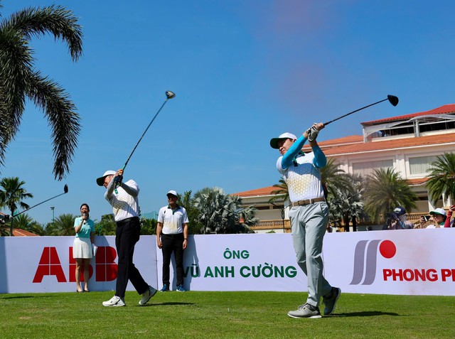 Giải golf Swing For Children 2024: Trao yêu thương đến học sinh nghèo vượt khó- Ảnh 2.