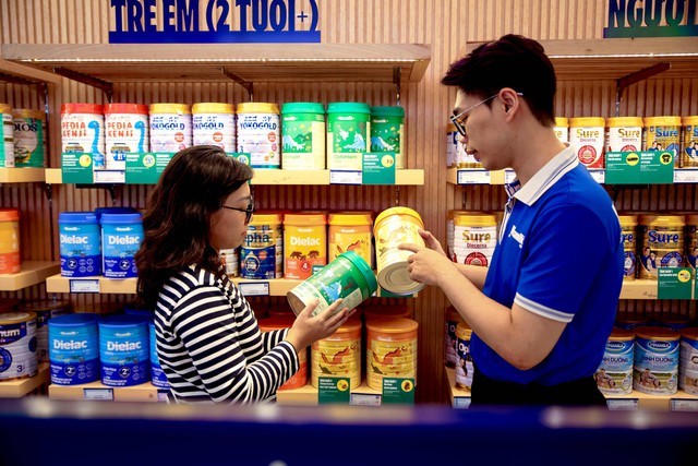 Vinamilk Optimum là dòng sữa công thức đầu tiên của Vinamilk tại Việt Nam được bổ sung đến 6 HMO được tìm thấy trong sữa mẹ