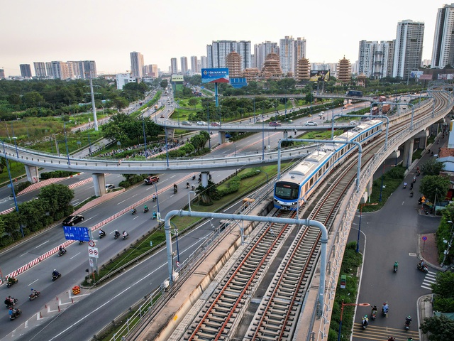 TP.HCM nghiên cứu làm đô thị TOD từ ngã tư Hàng Xanh tới quốc lộ 13- Ảnh 1.