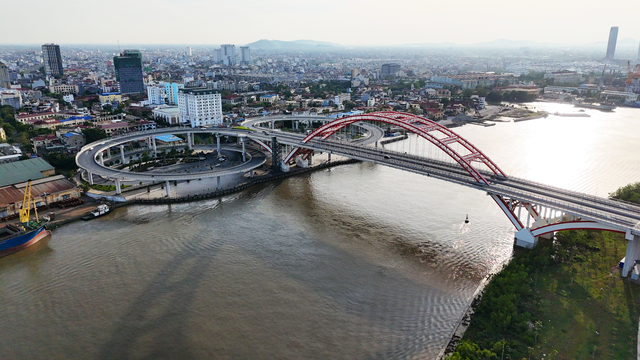 Thủy Nguyên sở hữu địa thế và kết cấu địa hình hiếm có, mang lại vận khí tốt cho vùng đất này