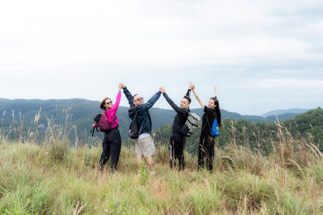 Trekking Tà Năng - Phan Dũng tuyệt đẹp Việt Nam, nhớ rapper Đen Vâu để bao dung- Ảnh 8.