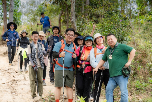 Trekking Tà Năng - Phan Dũng tuyệt đẹp Việt Nam, nhớ rapper Đen Vâu để bao dung- Ảnh 12.