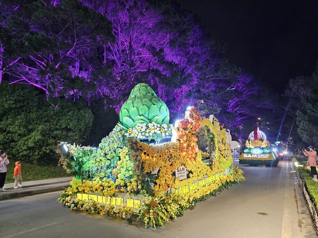 Đà Lạt: Sôi động Carnaval 'Hoa và di sản'- Ảnh 10.