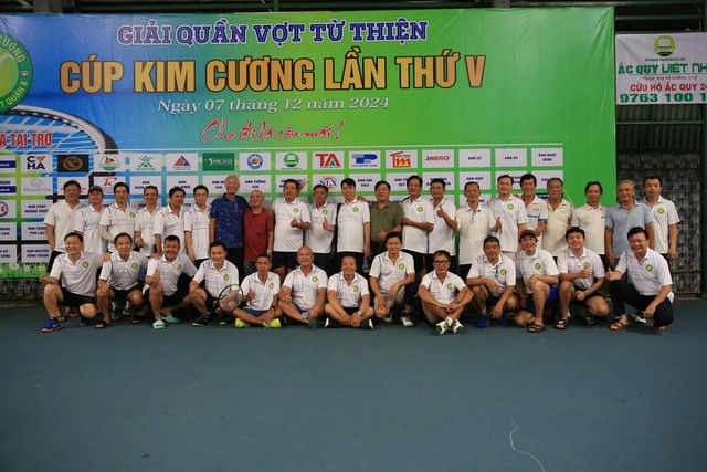 Cúp Kim Cương 2024: Giải quần vợt từ thiện đầy ý nghĩa- Ảnh 1.