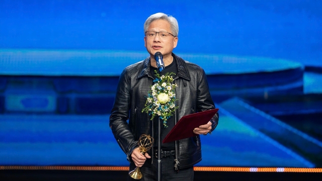 Vì sao CEO NVIDIA chiến thắng giải thưởng chính VinFuture 2024?- Ảnh 2.