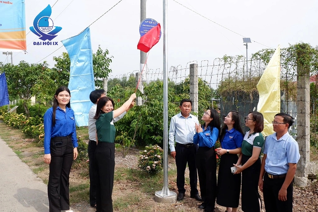 Công trình tuyến đường kiểu mẫu của thanh niên Long An- Ảnh 1.