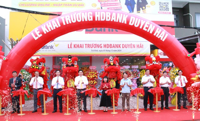 HDBank khai trương điểm giao dịch thứ 48 tại Đồng bằng sông Cửu Long- Ảnh 1.