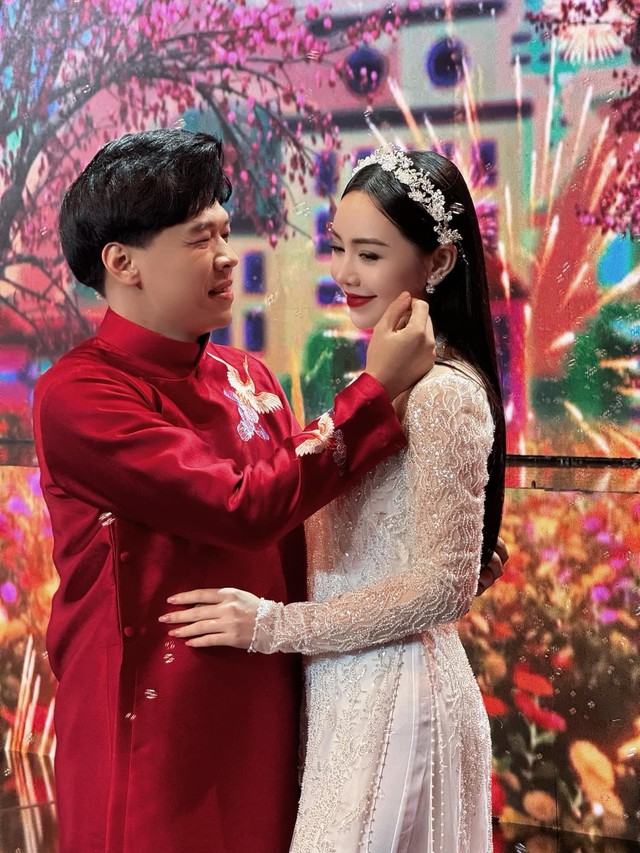 Doãn Quốc Đam, Quang Sự hội ngộ Kiều Anh trong 'Gặp gỡ diễn viên truyền hình 2024'- Ảnh 3. Doãn Quốc Đam, Quang Sự hội ngộ Kiều Anh trong 'Gặp gỡ diễn viên truyền hình 2024'- Ảnh 3.