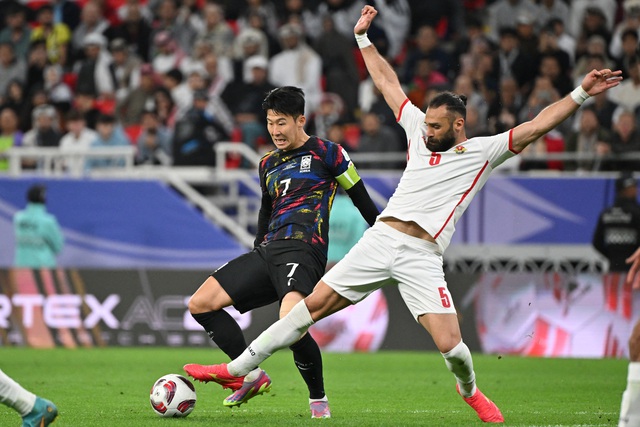 Đội tuyển Qatar vô địch Asian Cup 2023, Akram Afif lập hat-trick phạt đền- Ảnh 2.