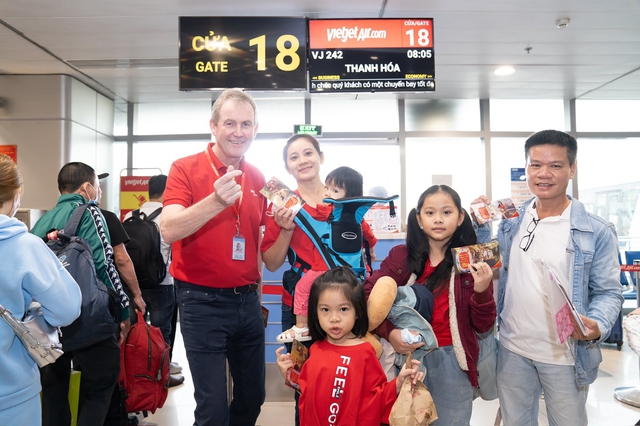 Xuất hành ngày Mùng 1 Tết Giáp Thìn, Vietjet dành tặng khách hàng lì xì may mắn- Ảnh 9.