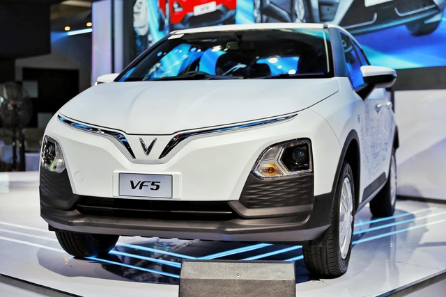 VinFast VF 5 có giá từ 377 triệu đồng tại Indonesia- Ảnh 1.