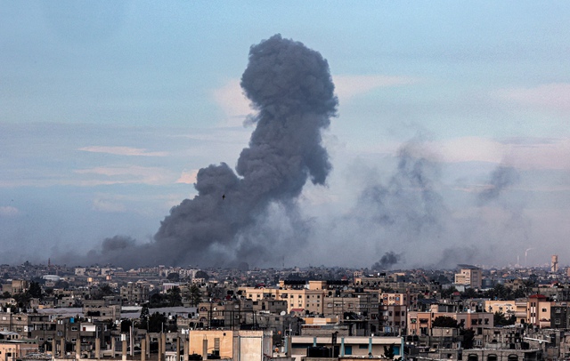 Israel rời khỏi bàn đàm phán với Hamas, chuẩn bị tấn công Rafah- Ảnh 1.