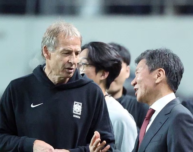 Lộ lý do Chủ tịch KFA im lặng, đội tuyển Hàn Quốc phải đền tiền ‘khủng’ cho HLV Klinsmann- Ảnh 1.