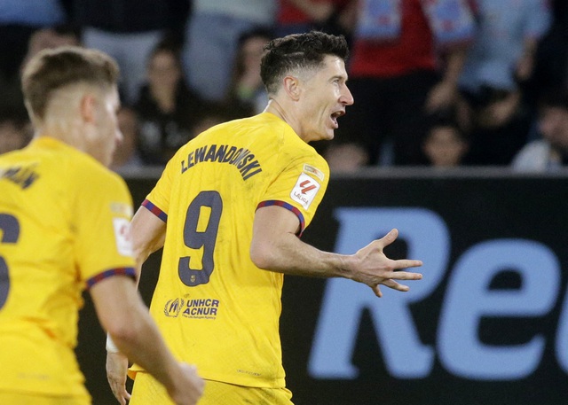Lewandowski giúp Barca thắng trận cảm xúc, lặng lẽ tiến lên trong cuộc đua Vua phá lưới- Ảnh 1.