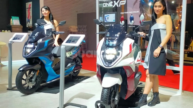 ALVA One XP giá gần 61 triệu đồng, cạnh tranh xe máy điện VinFast- Ảnh 1.