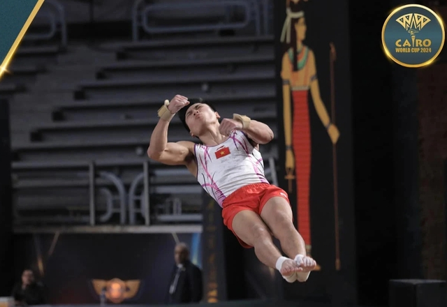 'Hot boy' thể dục dụng cụ Việt Nam 'bay cao' ở Cúp thế giới tại Ai Cập- Ảnh 1.