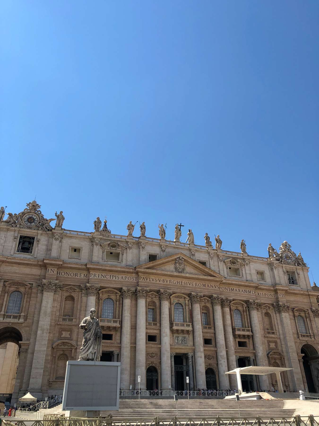 Một số điểm đến hấp dẫn khi du lịch Vatican, quốc gia nhỏ nhất thế giới- Ảnh 3.